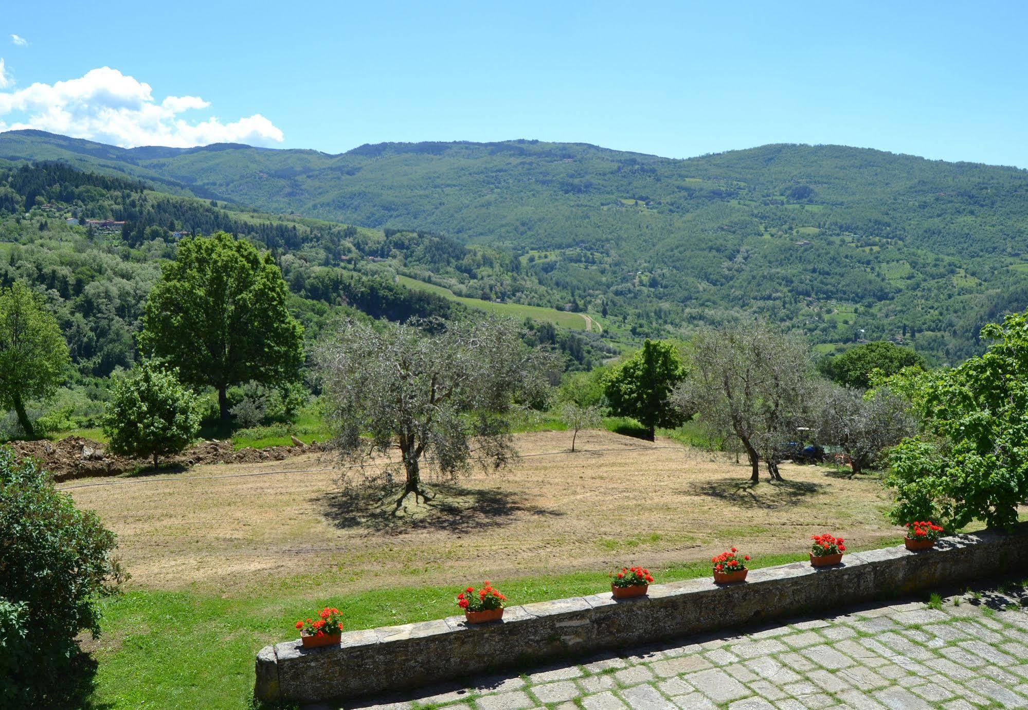Locanda Di Praticino Petrognano  Bagian luar foto