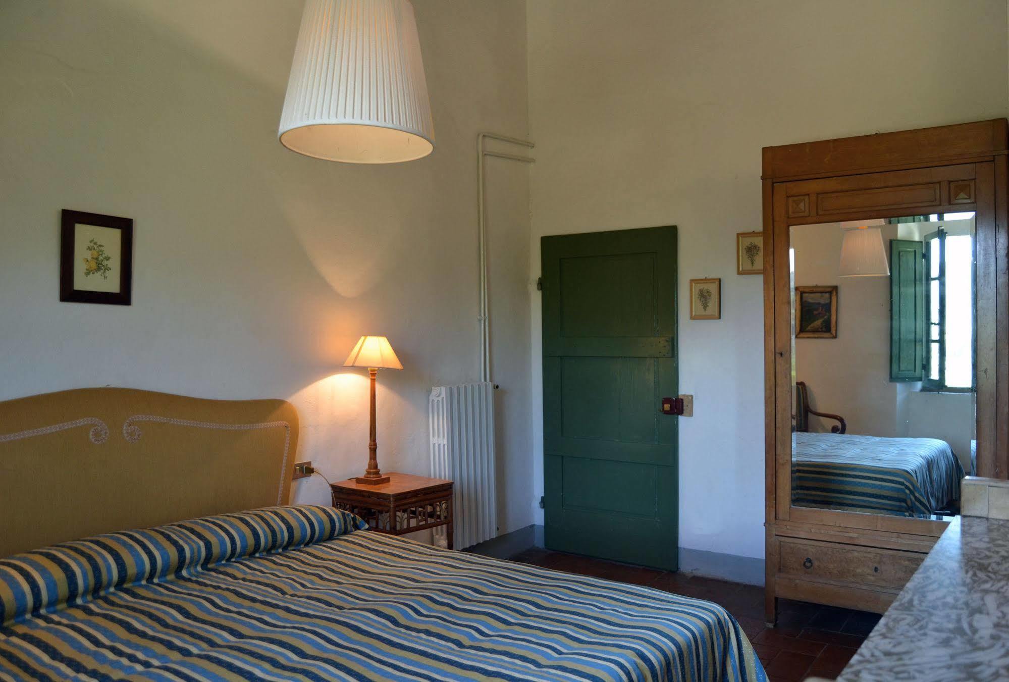 Locanda Di Praticino Petrognano  Bagian luar foto